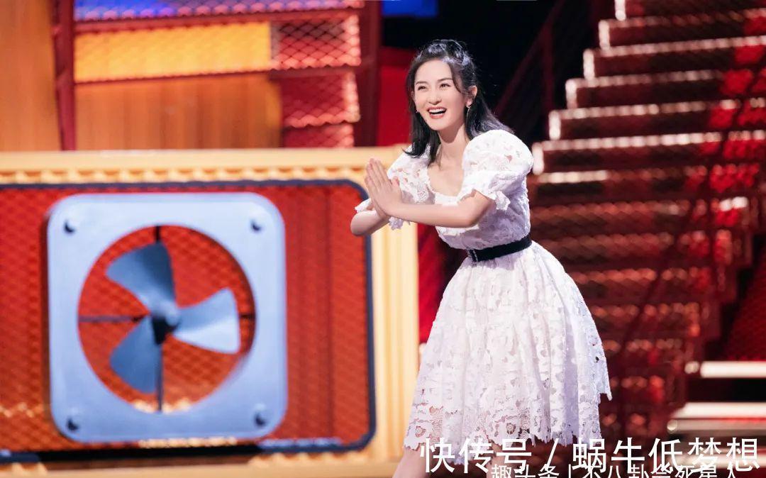谢娜一段用心的脱口秀表演,狠狠“打”了宁静的脸!