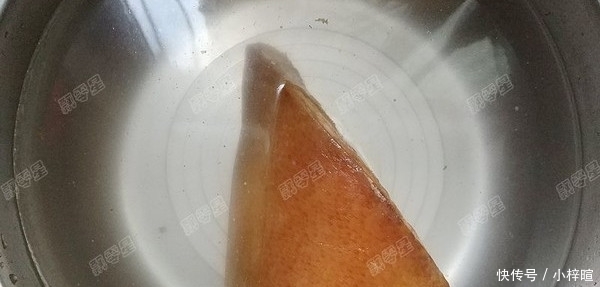 腌制|腌制腊肉时,只放盐就错了!多放一点它,腊肉不长霉,放一年不坏