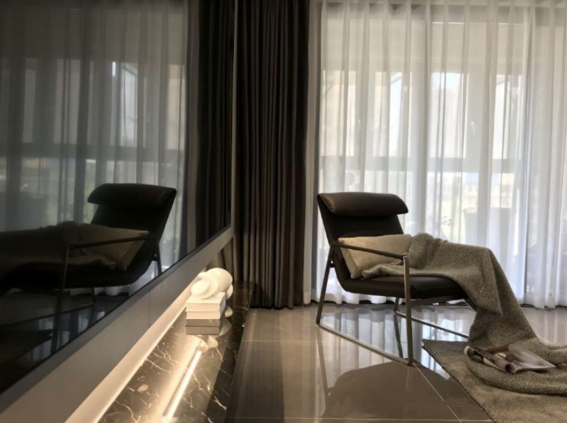 装修|传统装修不高级试一试极简风格设计,收纳藏而不露,场面大气