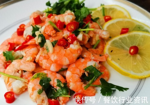 汤匙|吃腻了水煮大虾,教你12道大虾的做法,招待客人有面子