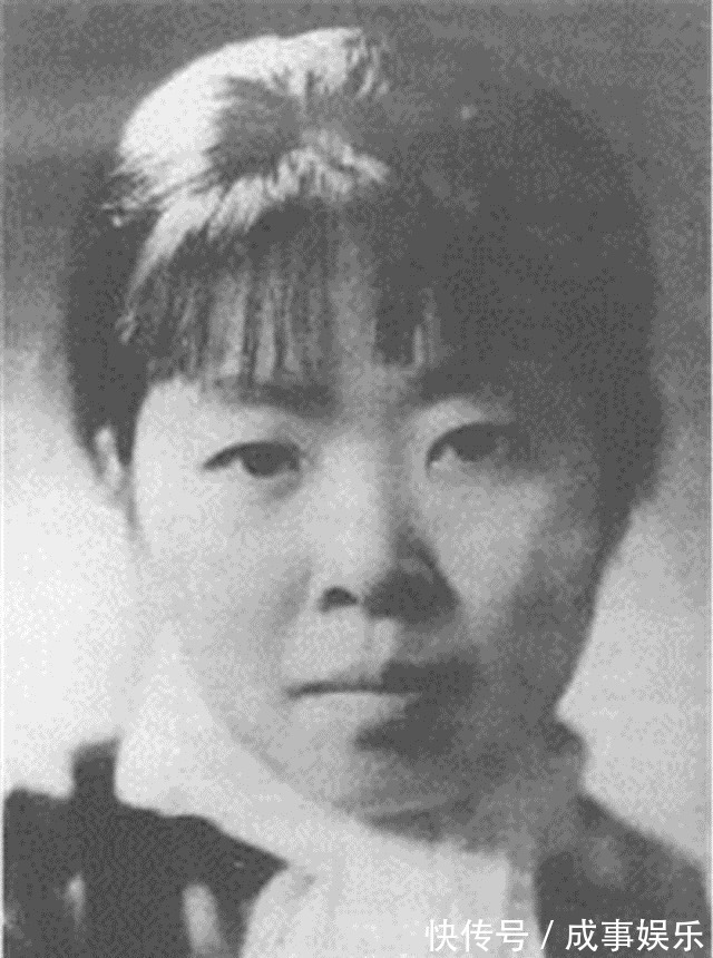 师生$萧红与鲁迅,一段说不清,道不白的异样过往,恐非只有师生之情