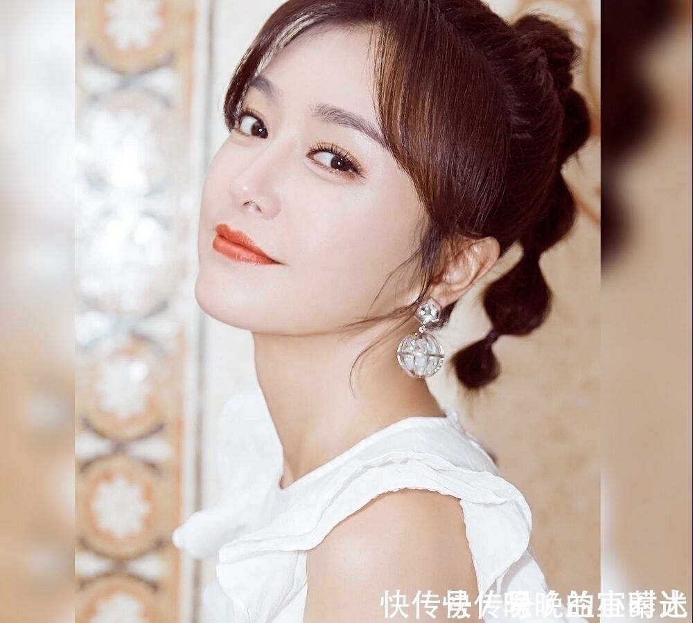 马尾|30岁的女生尝试这几款发型，好打理又减龄，发型师：百搭又很美