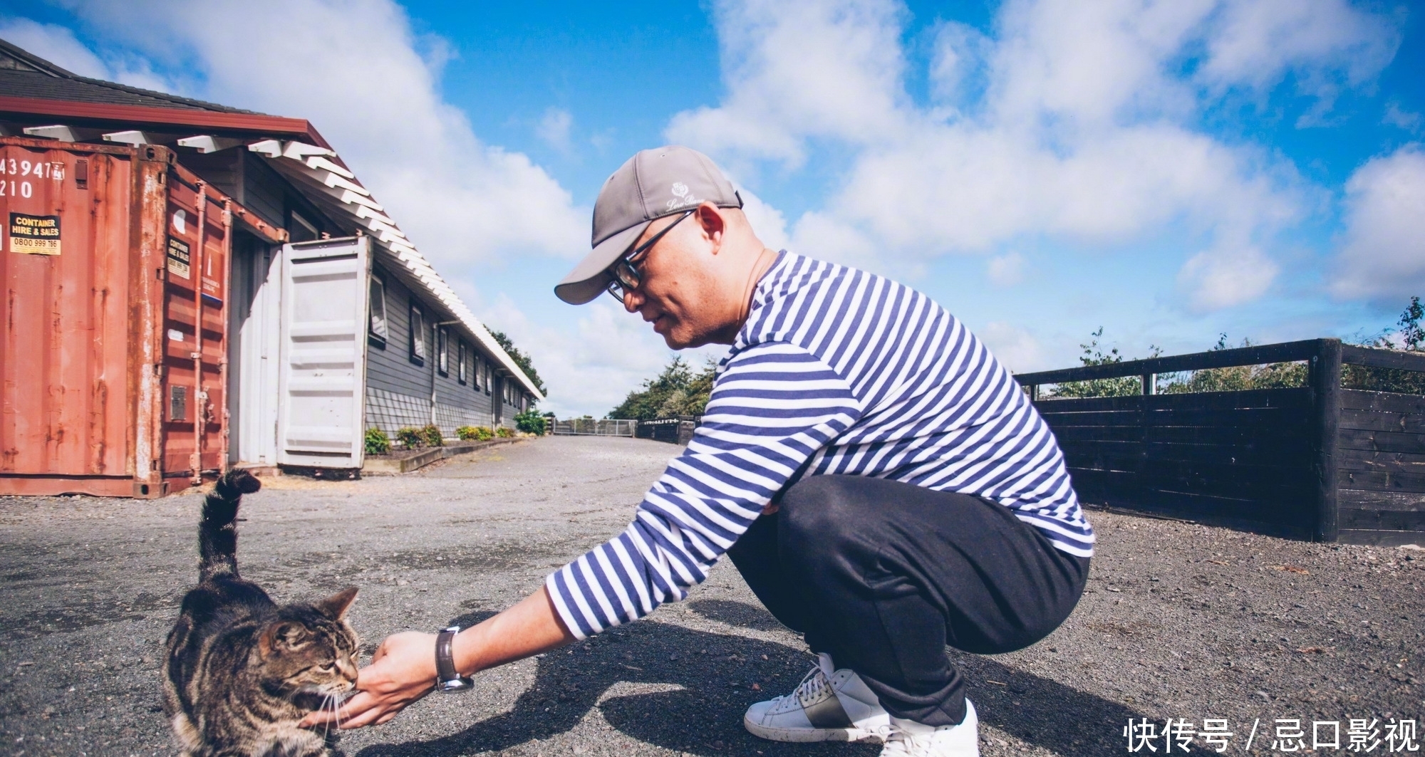 郭麒麟|因相亲节目《非诚勿扰》出名的孟非,晒与女儿合照,谈90后婚恋观