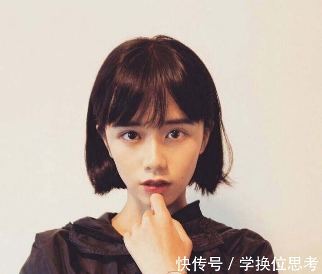 气质|还在剪齐肩短发?早就out了!今年流行这4款,显脸小还显气质!