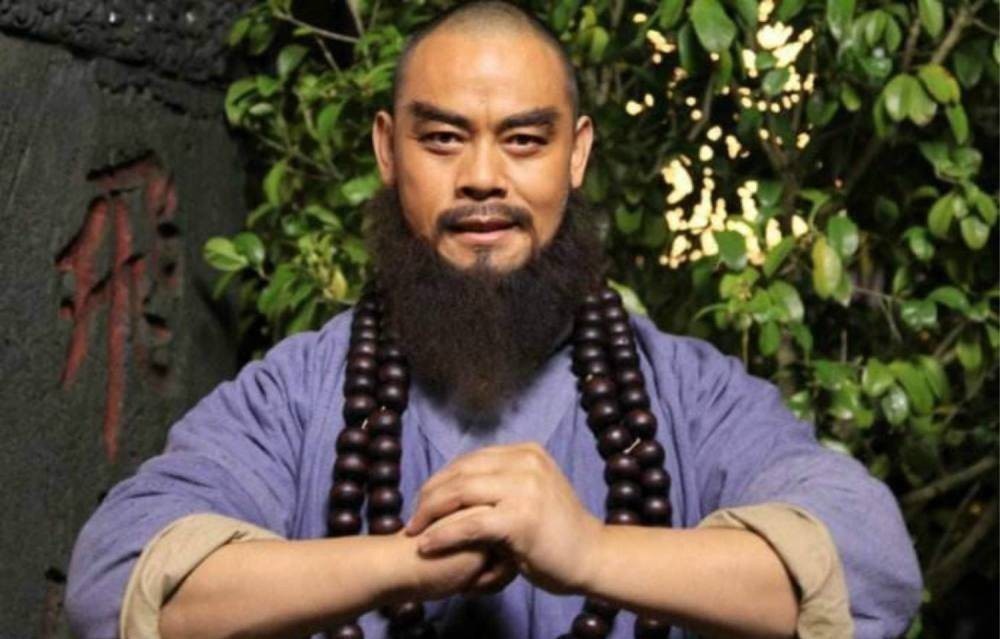 重阳节#武松天不怕地不怕,当着梁山兄弟的面怼宋江,却唯独怕此人!