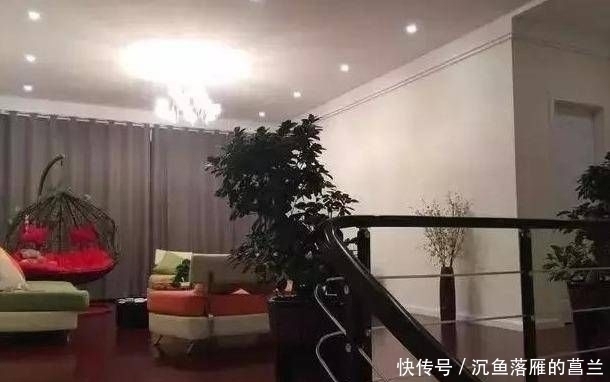 老家|晒晒老家两层小别墅，超爱一楼鱼池，谁说住农村就一定比城里差