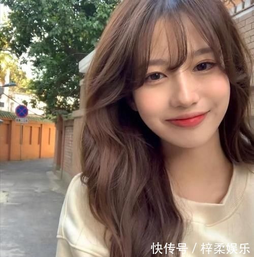 短发 有种颜值叫女生“换发型”,今年流行这几款发型,美得惊艳又高级