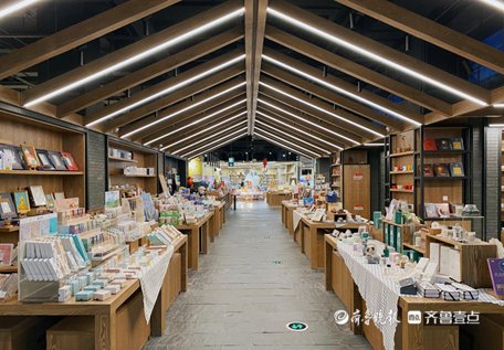 书店#探店丨这家书店惊艳枣庄,除了看书这里还可以...
