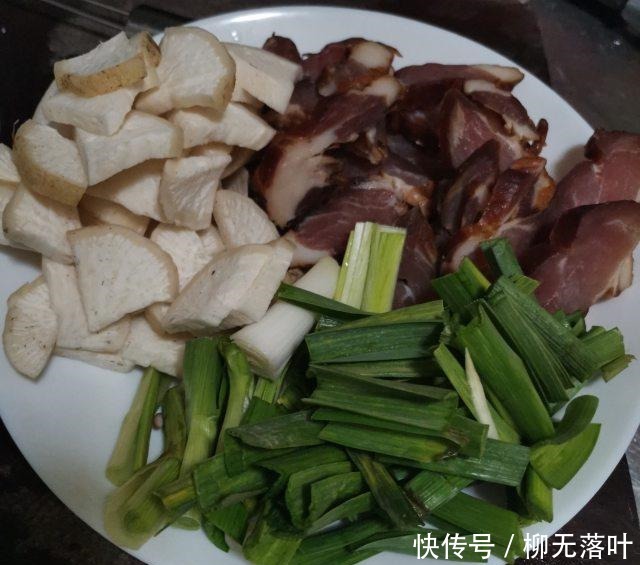  萝卜干炒腊肉，香辣咸香，开胃下饭