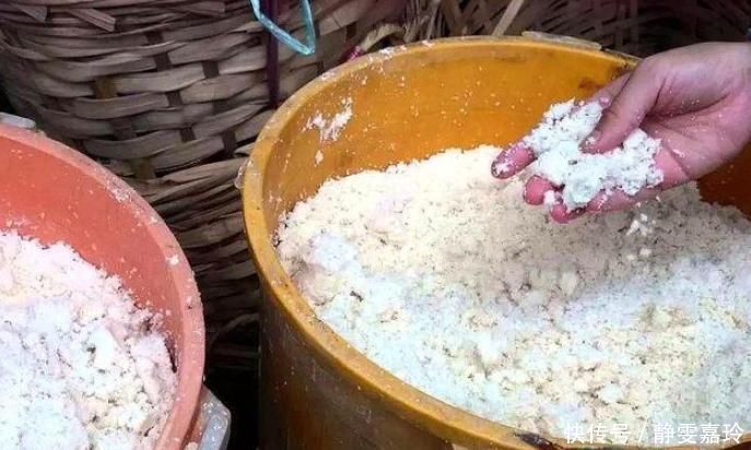 黄豆、豆渣养花有“技巧”,这样处理一下,效果比花肥强,很实用