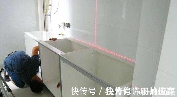 铝合金|越来越多人装橱柜加这个东西,难怪有钱人都想学,真的是太实用了!