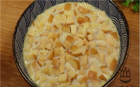 保鲜膜|苹果加鸡蛋这样吃,95岁老奶奶的长寿秘诀,比人参还补,健康美味