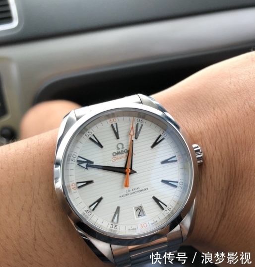 海马3|不超五万想选款男士潜水表？这五款很经典