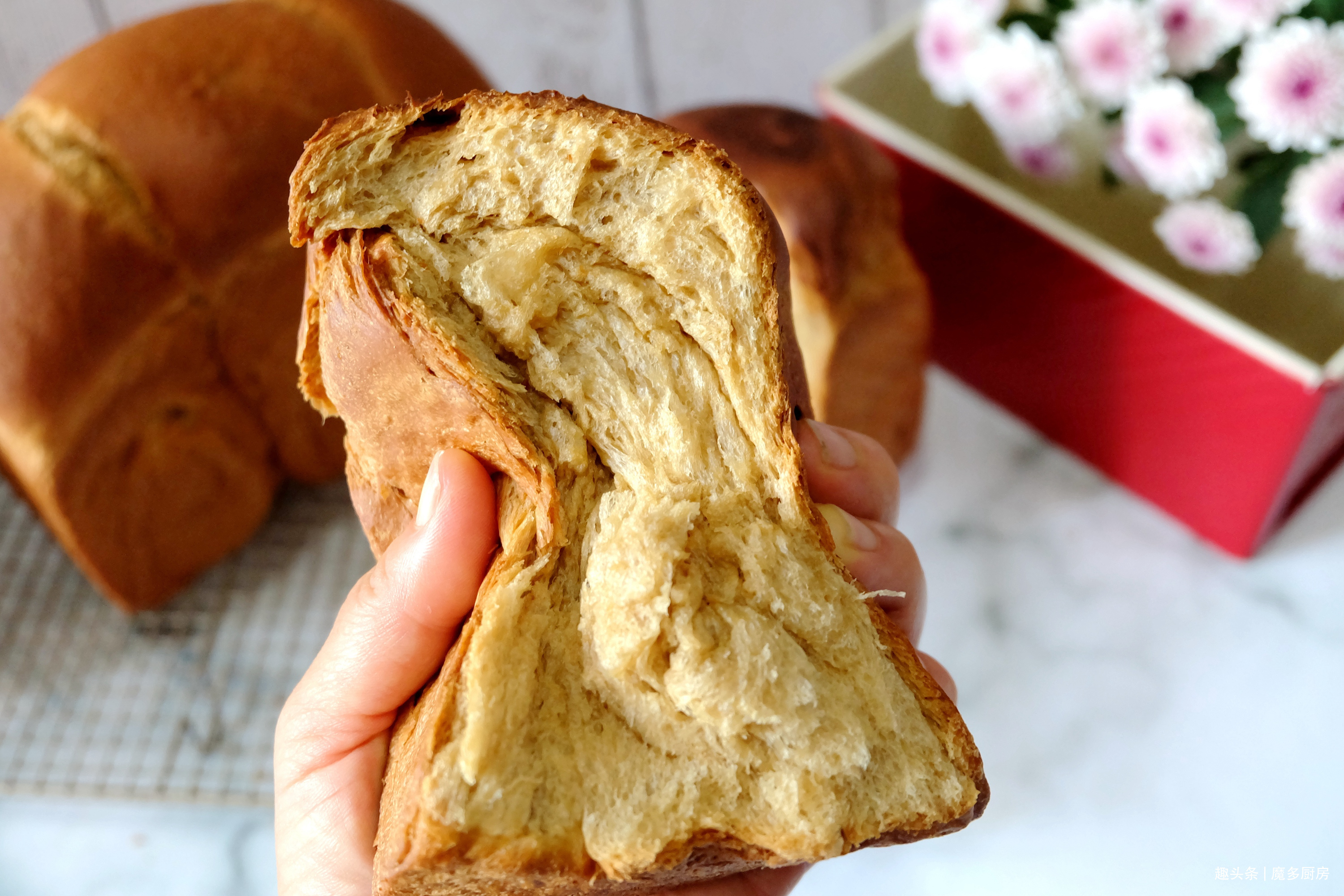 面包好吃又好做,家庭自制面包干净卫生营养健康,不比买的差
