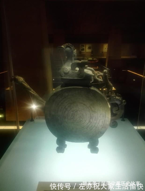 四灵|西汉麻浩崖墓,石棺升仙图里四灵中的玄武变成了琨鱼,为什么