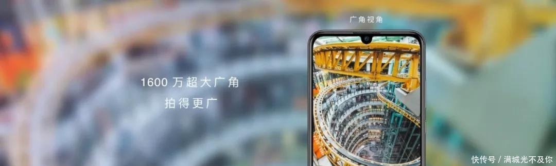 海报 《我是女演员》三观不正被骂上热搜?我却想给它打10分