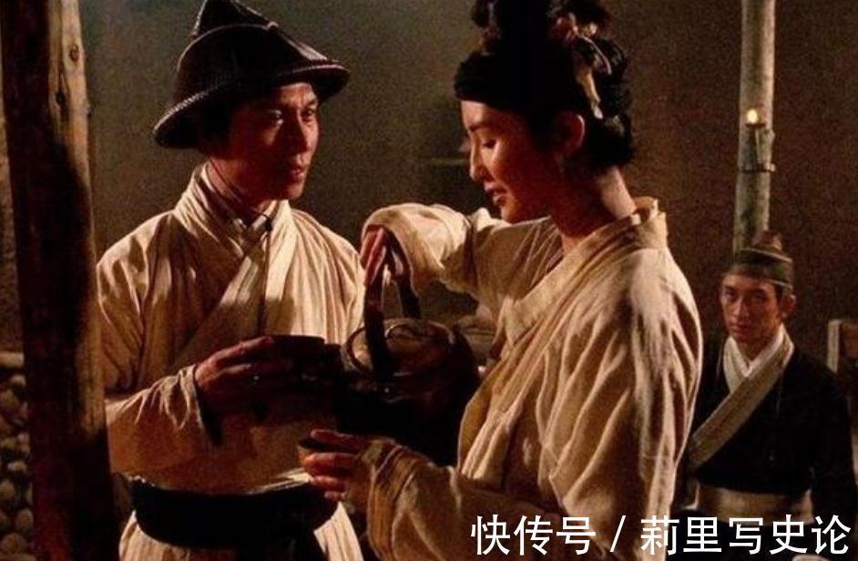 阮小七!阮氏三雄其余的兄弟去哪了?看懂他们绰号就知阮老大他们为何没了