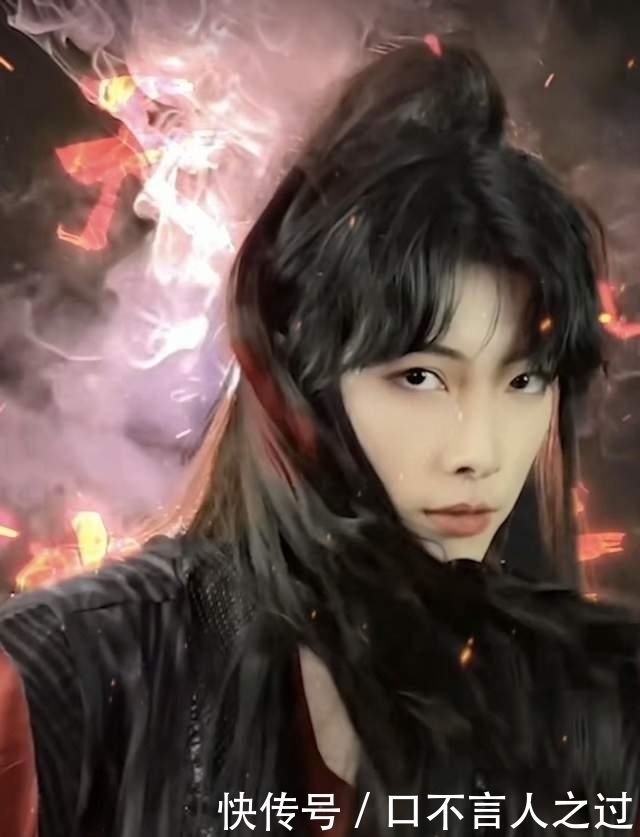 男装|熊祁带火了男装大佬?高颜值小姐姐都穿起男装,女网友:多来点!