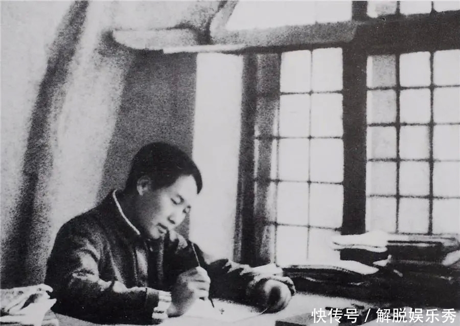 “人文”最能体现毛主席书法功底的一幅字,“近代狂草第一人”真实不虚