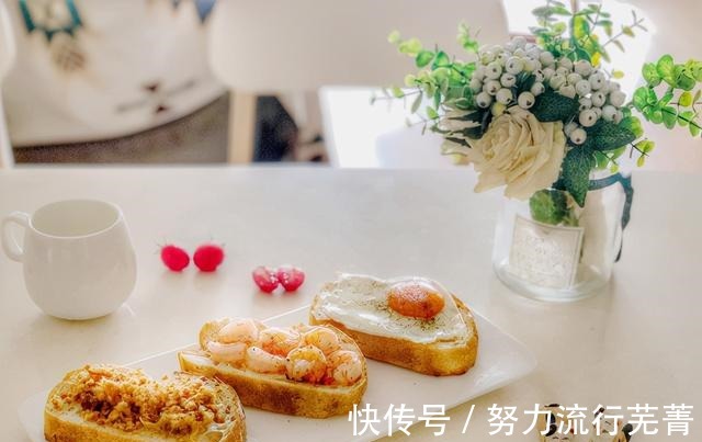 早餐吃一份开放式法棍,外脆里软,越嚼越香!