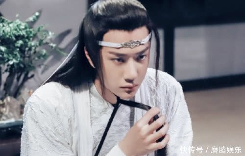 蓝湛醉酒后都是倒头就睡,为何在清河会出现在大街心理疾病太严重