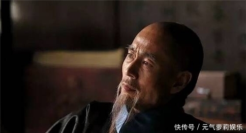 曾国藩做官后告诉弟弟:没事多找乡亲借点钱,多年后才知他真聪明