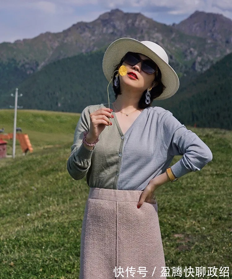 小开衫|看图学穿搭:秋季小开衫穿搭,精致又气质