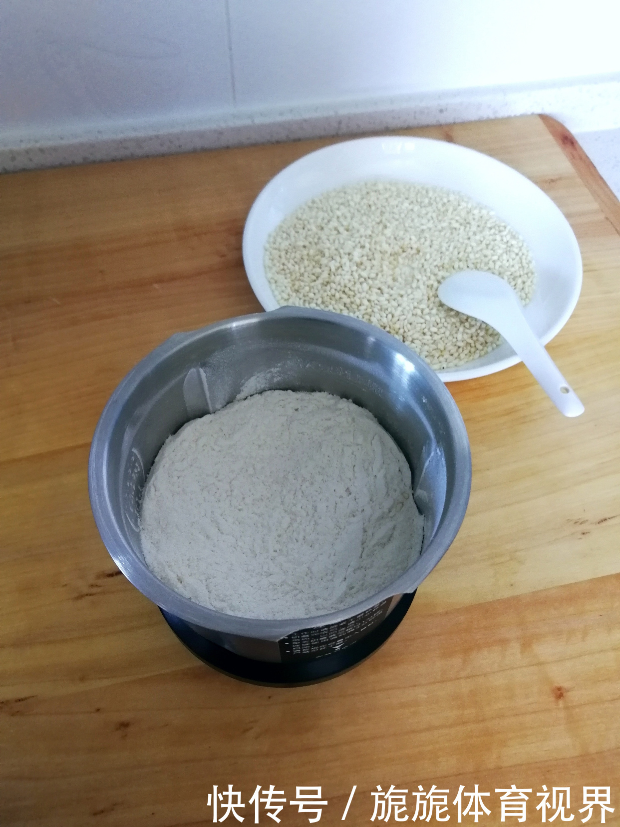 自从知道黄豆可以这样吃,最近我家十斤黄豆都没了,香味太浓郁了