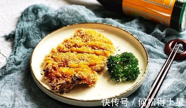 面包糠|外面卖10元一份的炸猪排，自己在家做，健康还卫生！