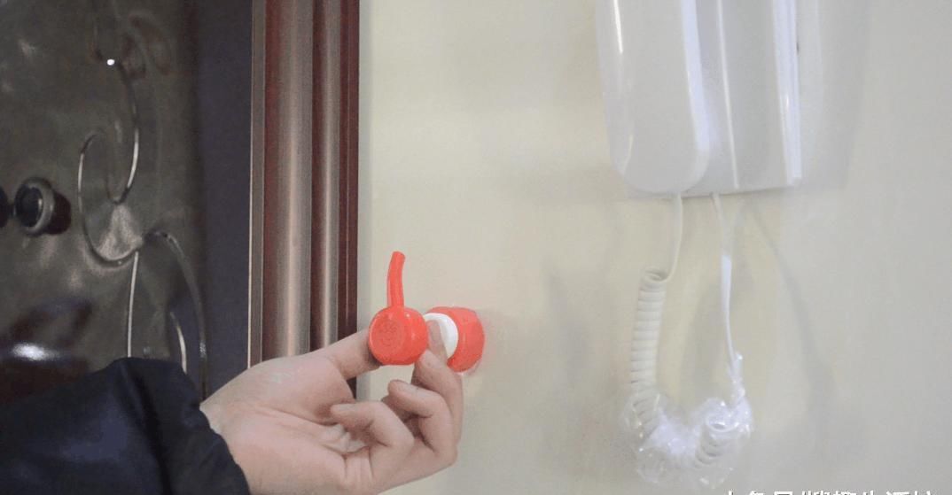 妙用|洗洁精上按压喷头别扔了, 这样改造放家里太实用了, 家家户户都需要
