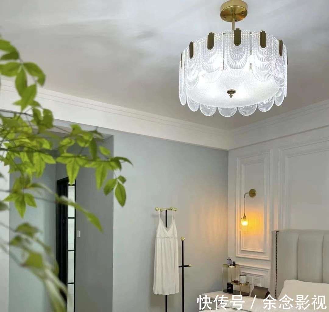 蕾丝|女主110㎡法式风格的家,颜值与浪漫并存,随手一拍就是杂志封面