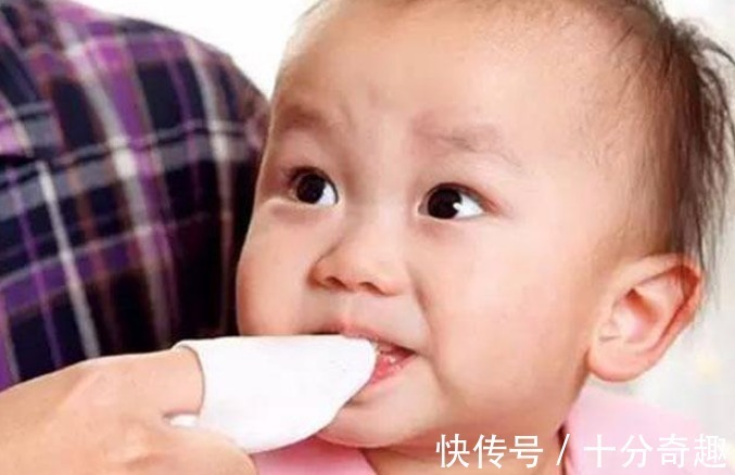 母乳喂养|宝宝从出生到6个月,宝妈要做好6件事,让宝宝发育得更好更健康