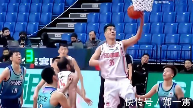 四川队|郭金林三分球7中7,四川27分大胜!送给CBA新军赛季第19场失利