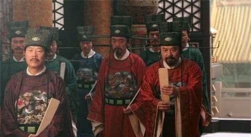 欧洲|为何中国历代王朝寿命难破300年？而日本和欧洲却能延续上千年？