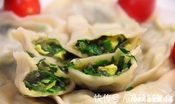 饺子馆|调韭菜馅有讲究，大厨有4种调味料不要放，韭菜更鲜嫩更好吃