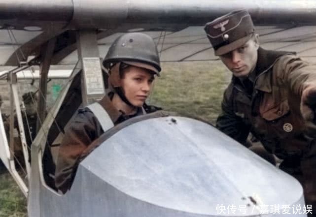 老照片|上色老照片:第三帝国时期狂热的希特勒青年团,时刻准备加入战争