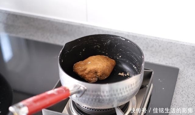 国庆在家中自制奶茶!味道比店里还好,孩子多喝也不胖
