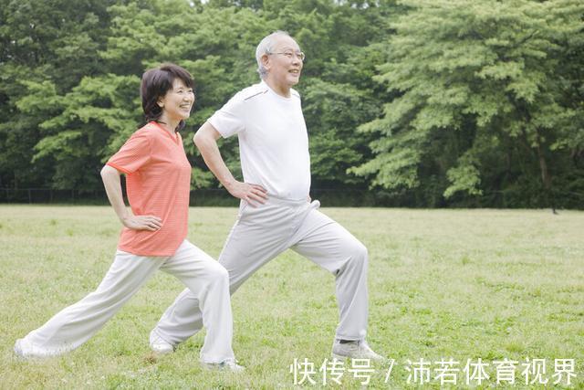 老年人|想长寿,体重不能“偏”,60岁后,这样的体重刚刚好,你达标没?