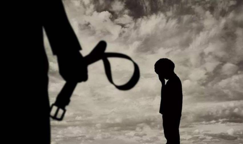 天壤之别|孩子不听话该打吗?家长晒出了孩子挨打前后的作业,差距天壤之别