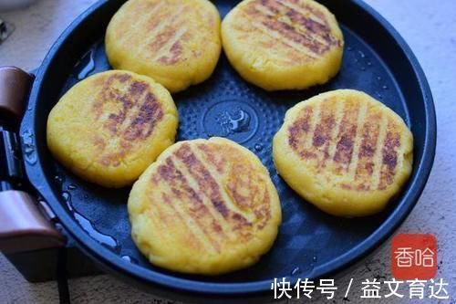 泡打粉|面粉可别只会包饺子了！这样做好吃10倍，零失败个个酥脆蓬松