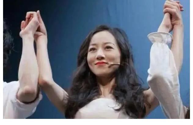 “紅三代”光環(huán)的韓雪，因?yàn)榫C藝，濾鏡全被毀了？