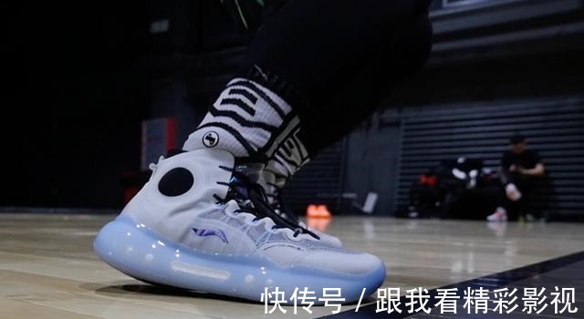 李宁 除了价格没缺点,TOP1的团队旗舰实战鞋驭帅14有多强!