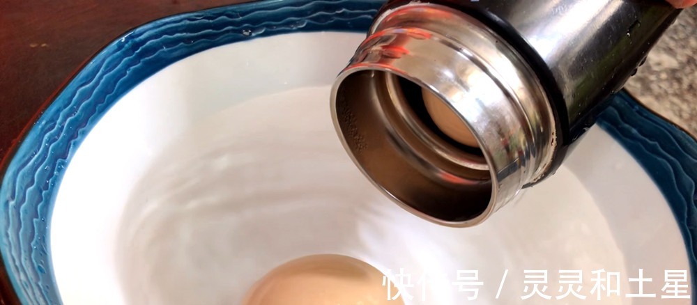 保姆|60岁老保姆教我一个煮鸡蛋的窍门,不用锅不用电,真的太厉害了!