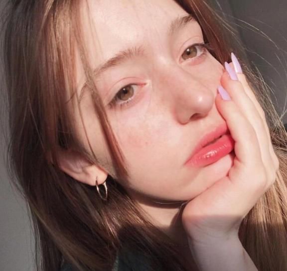 女生眼睛若有这“3特征”，颜值早晚跌到谷底，五官再精致也白费