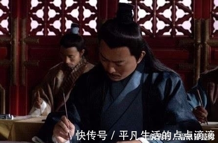 下联@上联:小犬无知,闯入深山窥虎豹!神童对出的下联让举人羞愧不已