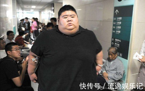老同学|中国第一胖王浩楠：668斤一年减掉400斤，成为帅小伙收获美丽恋人