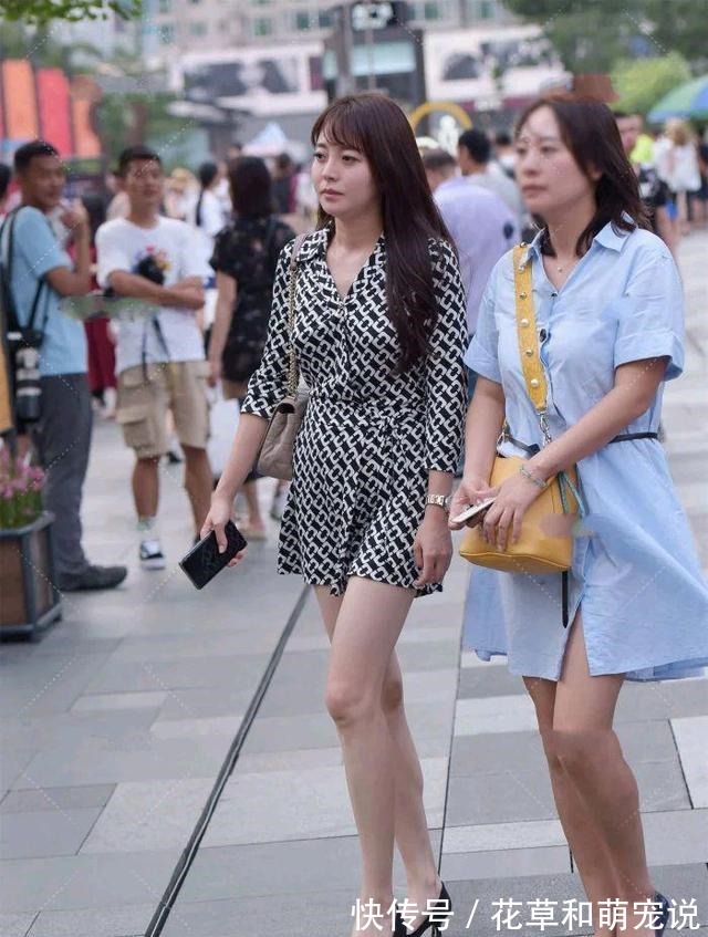 时尚 黑白格收腰连衣裙,时尚霸气,彰显强大气质的同时,尽显职业范!