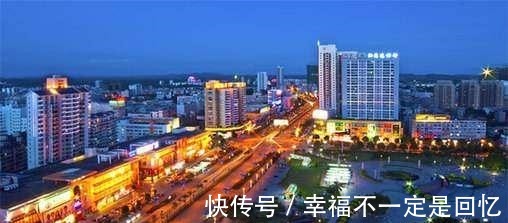 钦州|中国房价最便宜的海滨城市, 海景房一平米三千多, 大甩卖的节奏么！