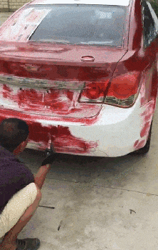 |搞笑GIF趣图:陪客户去喝茶,服务员这倒茶姿势让我有点尴尬