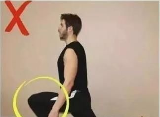 臀腿|真正的膝盖杀手4个最伤膝的姿势,99的人还在做